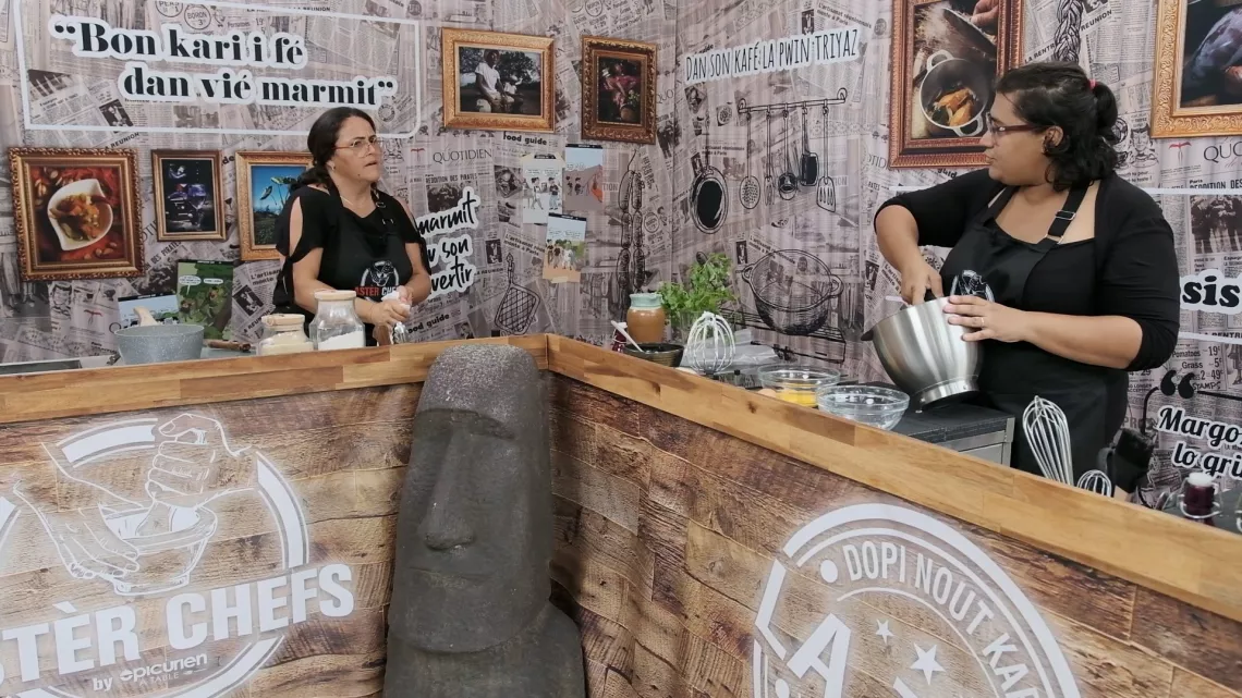 Astèr Chefs by Épicurien à Table est de retour pour une 3ème saison sur Réunion la 1ère!  Votre rendez-vous culinaire quotidien fait peau neuve et vous propose de suivre à tour de rôle des duos de Chefs Péi.