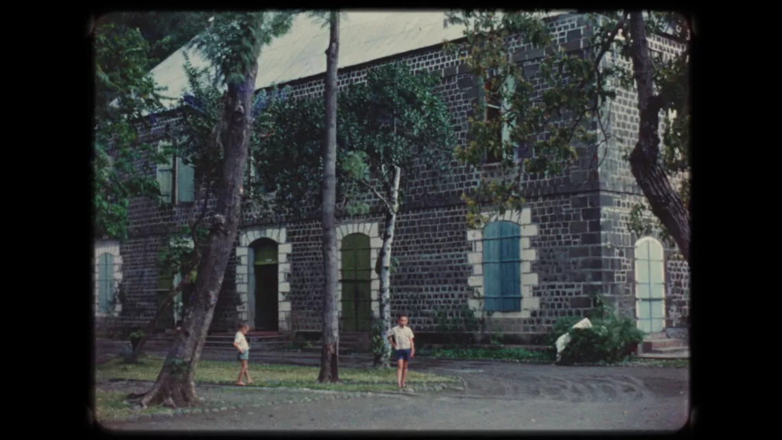 Un documentaire inédit sur les mémoires du docteur Maurice Jay qui a dirigé pendant plusieurs années l'hôpital psychiatrique de Saint-Paul de 1960 aux années 1990