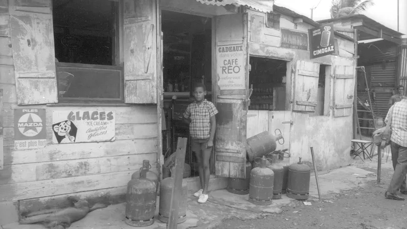 Documentaire : Sous la cendre, le feu