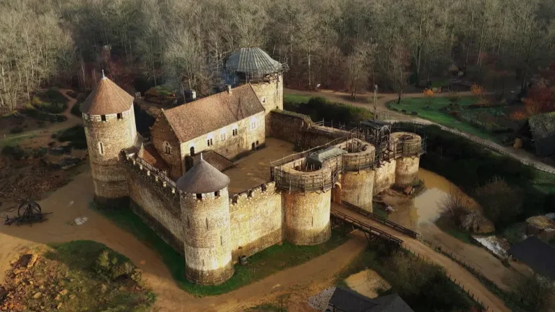 100 Château : Guedelon