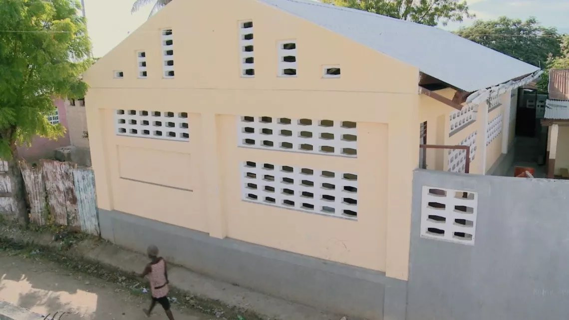 Documentaire : How not to build a school in Haïti