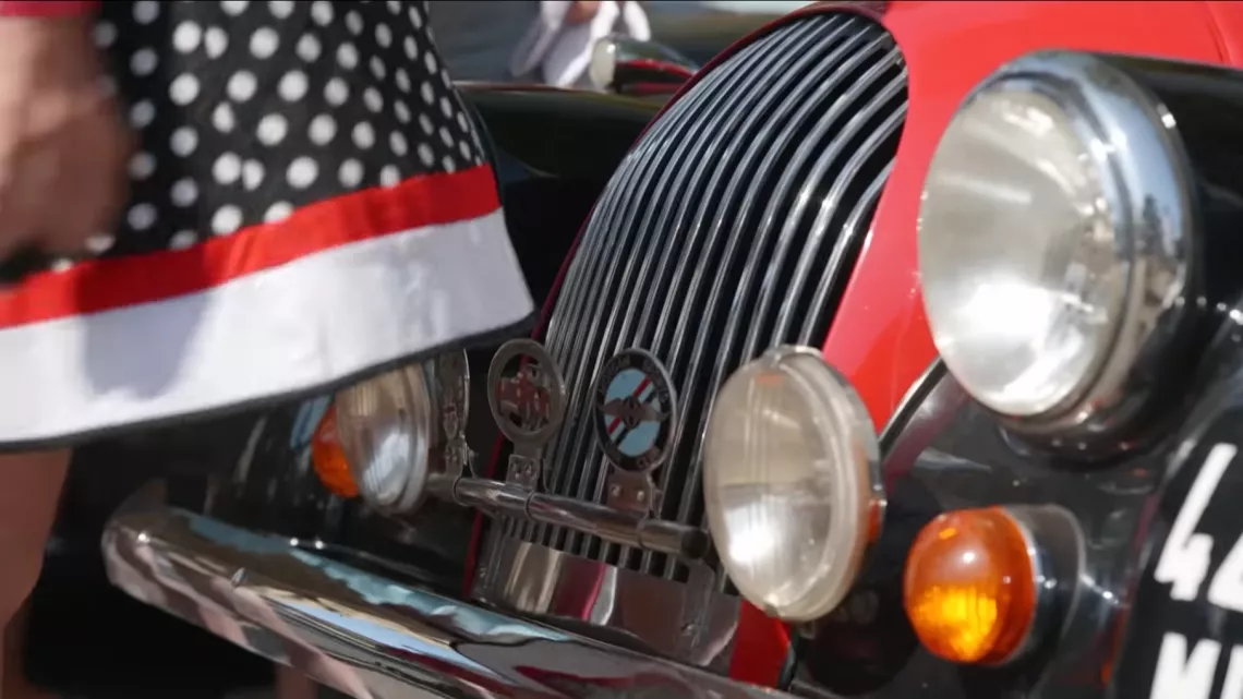 Photo de voiture ancienne / Doc Hossegor Histoires d'utopistes