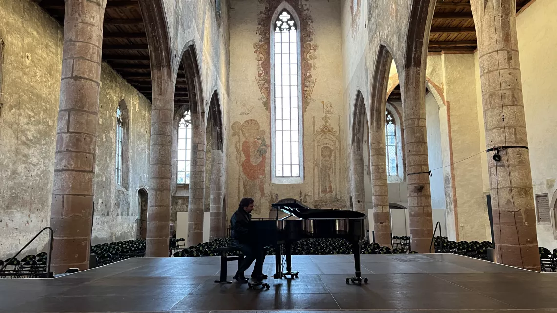 André Manoukian au piano 