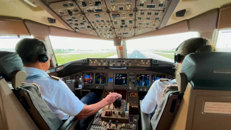 Documentaire : il y a un chirurgien dans l'avion