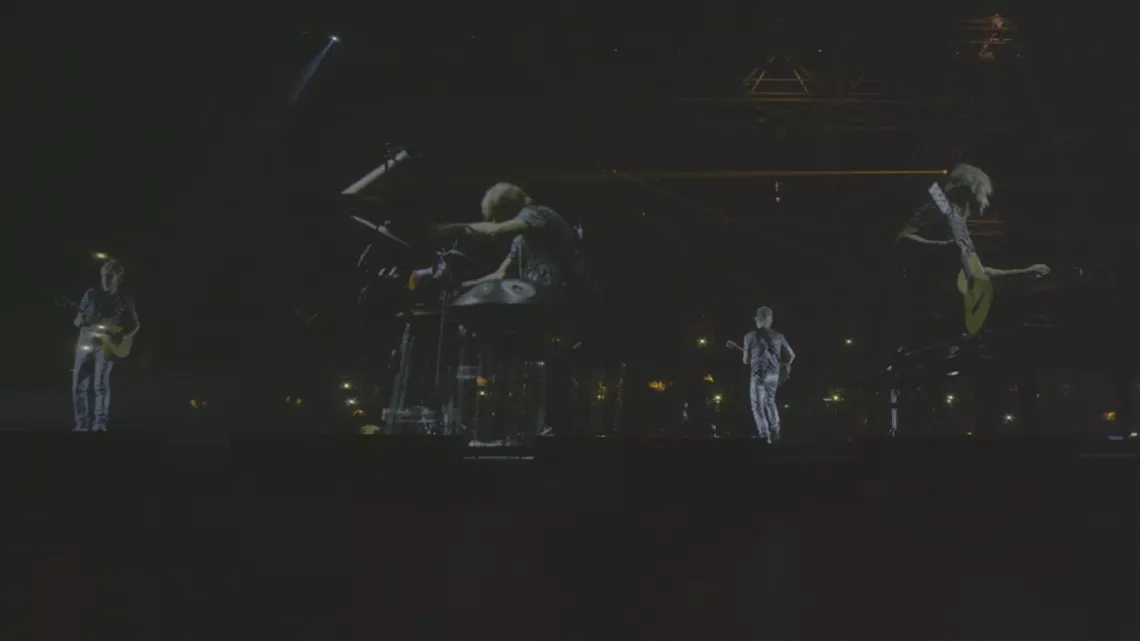 Réunion la 1ère  vous propose une soirée spéciale dédiée à Jean-Louis Aubert avec un concert au Zénith de Paris suivi d'un documentaire sur le groupe Téléphone ! 