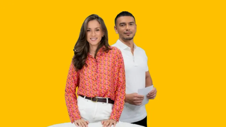 « Parlons Santé » : La nouvelle émission qui remet les pendules à l'heure ! ⏰✨ avec @LéaEuphrosine  & Jean-Marc Pirc, alias @DocteurPéi 🎙️👨‍⚕️ Léa Euphrosine