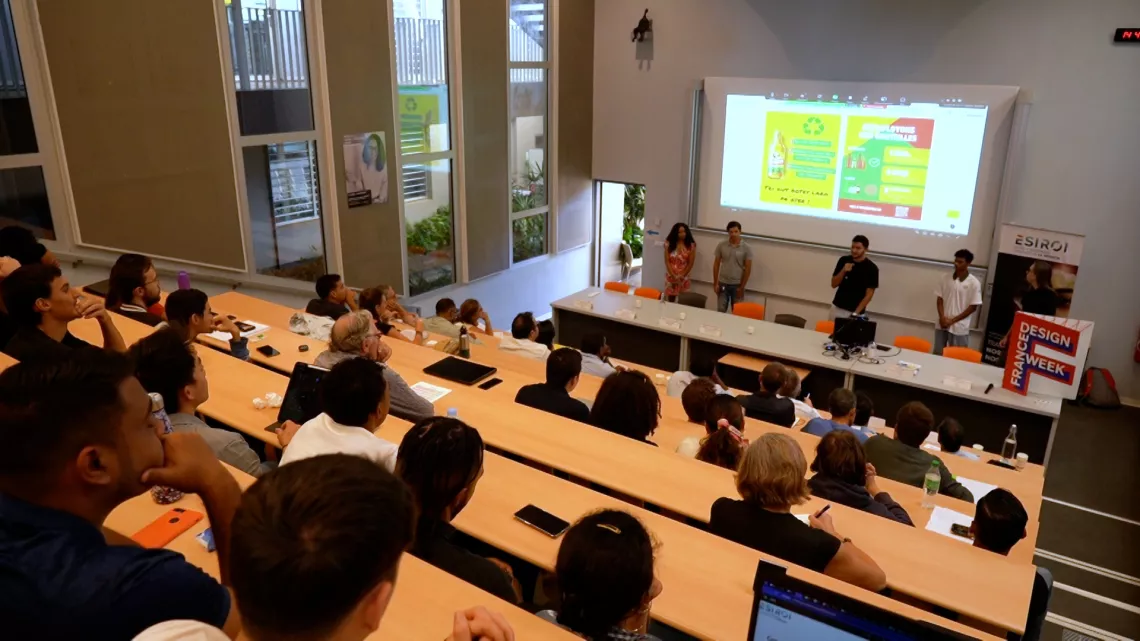 Les Nouveaux Défis, votre rendez-vous avec l’économie de l'île sur Réunion la 1ère.  Chaque mois, Stéphanie Joannès vous invite dans les coulisses des entreprises et des industries de notre île à la découverte des secrets de la production locale et à la rencontre des hommes et des femmes qui font vivre l’économie.  Portraits, métiers, innovation, économie circulaire, environnement, vous le verrez, les défis à relever sont nombreux dans nos entreprises locales.  Un magazine proposé par l’ADIR, avec le soutie