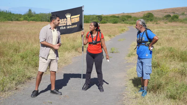 MASCARENA, L’ILE INTENSE Le 1er jeu d’aventure 100% réunionnais 3 candidats, 1 gagnant 1 objectif, venir en aide à des associations caritatives  1 décor naturel, l’Ile Intense  Chaque émission se déroulera dans une commune différente de l’île, emmenée par le Game Master, Tony Boyer