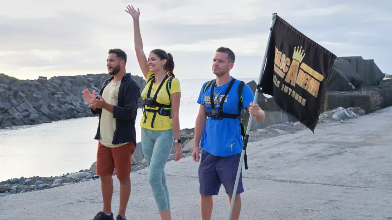 MASCARENA, L’ILE INTENSE Le 1er jeu d’aventure 100% réunionnais 3 candidats, 1 gagnant 1 objectif, venir en aide à des associations caritatives  1 décor naturel, l’Ile Intense  Chaque émission se déroulera dans une commune différente de l’île, emmenée par le Game Master, Tony Boyer