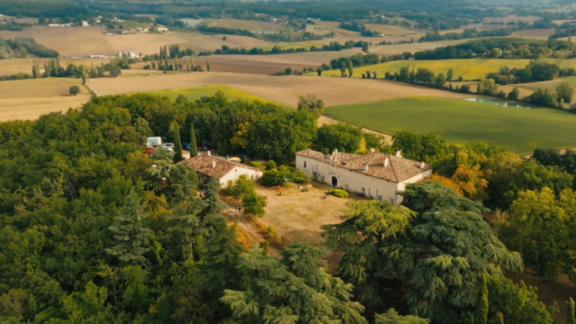 Nos maisons enchantées, la taillade de Nino Ferrer