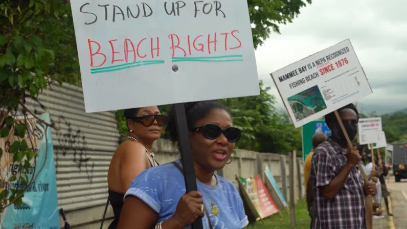 Caraïbes, le mensuel : Jamaïque, le combat pour l'accès aux plages