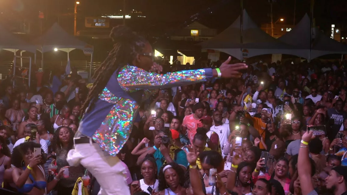 Caraïbes, le mensuel : La fièvre soca à Trinidad et Tobago
