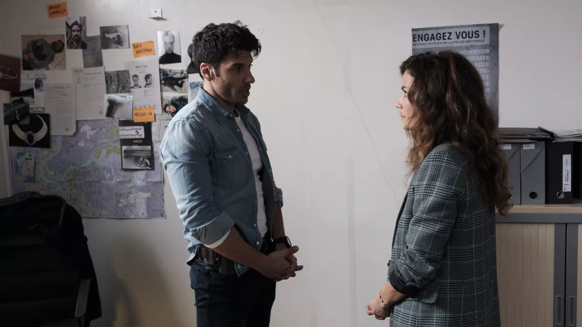 © Nicolas ROBIN - FTV - SCARLETT PRODUCTION