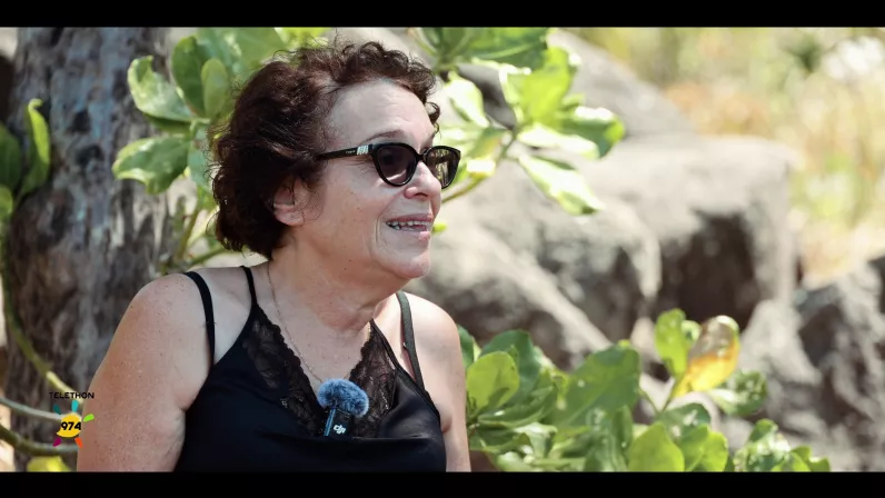 La Télé : Appels aux dons, des témoignages forts avec Dr François Cartault La Radio : Sans Tabou , Spécial Téléthon avec Léa Euphrosine