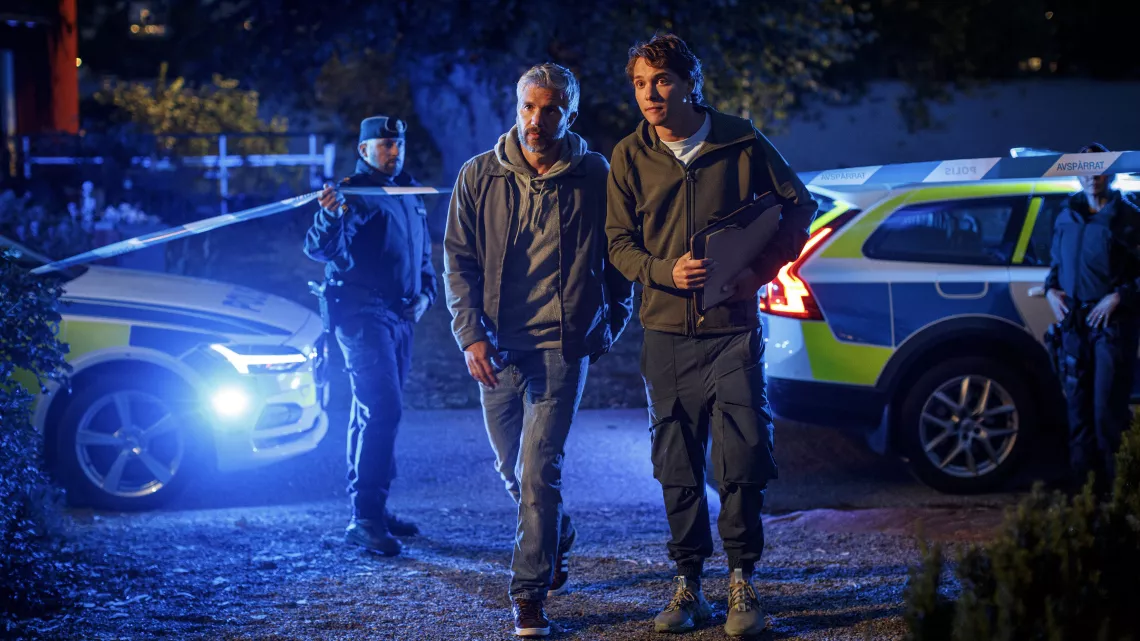 Meurtres à Sandhamn Saison 18 © 2022 TV4 AB, C MORE ENTERTAINMENT AB, FILMLANCE INTERNATIONAL AB All rights reserved