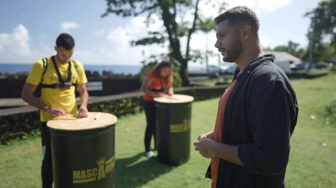 MASCARENA L’ILE INTENSE Le 1er jeu d’aventure 100% réunionnais 3 candidats, 1 gagnant, 1 objectif, soutenir des associations caritatives  1 décor naturel, l’Ile Intense / Episode 4 : Sainte-Rose & Saint-Philippe 