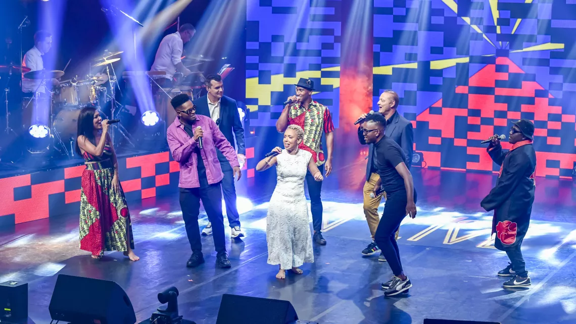 Tout Le Monde en Live 2021 – Un réveillon en chansons sur Réunion la 1ère – 120 minutes de bonheur !  ÉVÈNEMENT Divertissement - Vendredi 31 décembre 2021 à 19.50