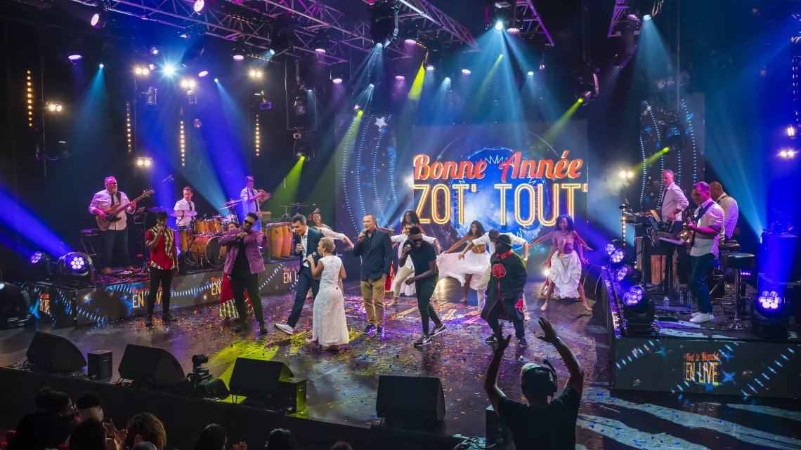 Tout Le Monde en Live 2021 – Un réveillon en chansons sur Réunion la 1ère – 120 minutes de bonheur !  ÉVÈNEMENT Divertissement - Vendredi 31 décembre 2021 à 19.50