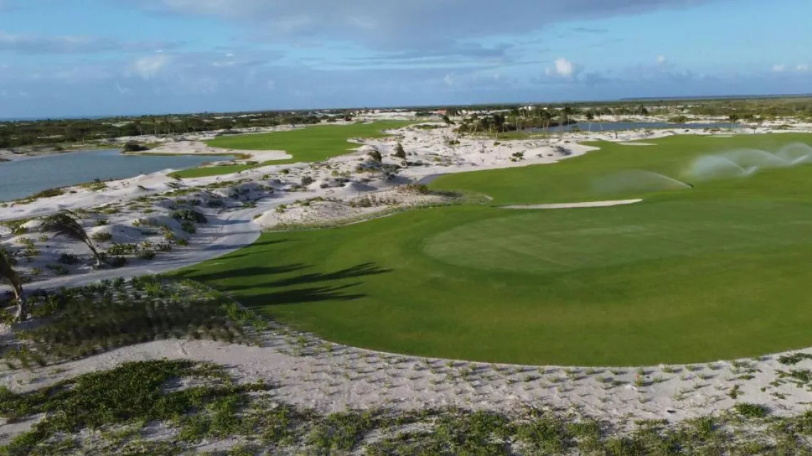 Caraïbes, le mensuel : L'île de Barbuda
