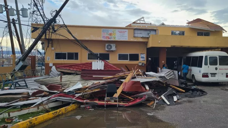 Caraïbes, le mensuel : Focus sur l'ouragan Melissa