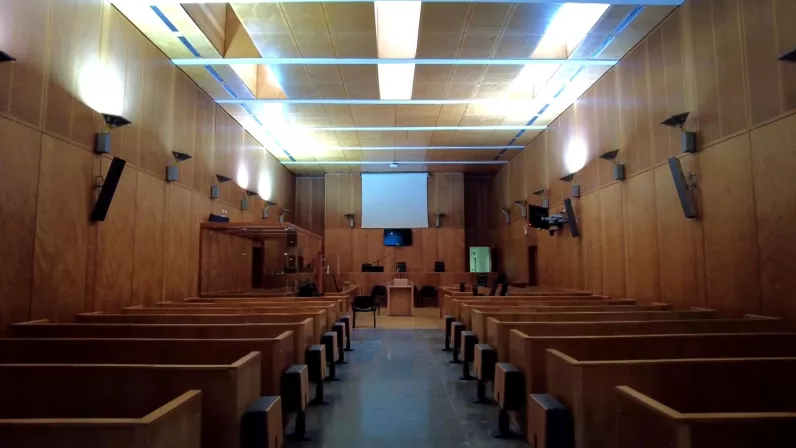 Femme debout, l’affaire Leila Laviolette