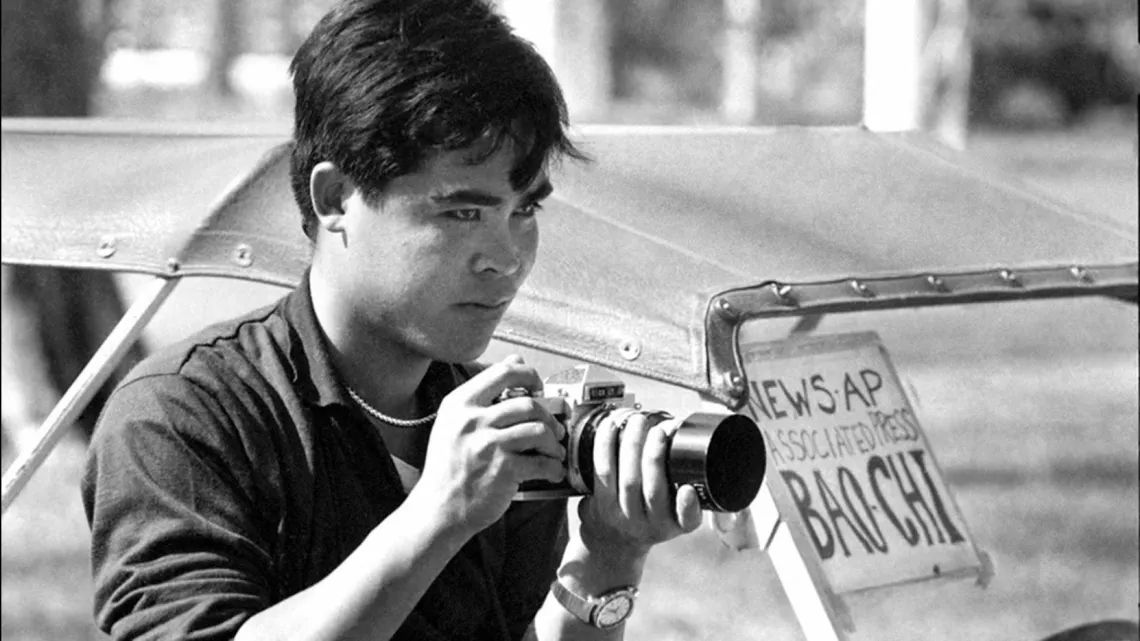 La petite fille au napalm, histoire d'une photographie