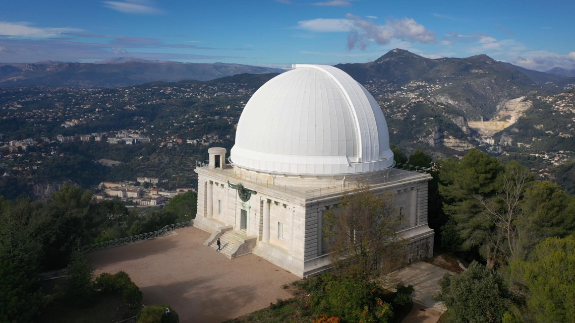 De l'autre côté de la Lune