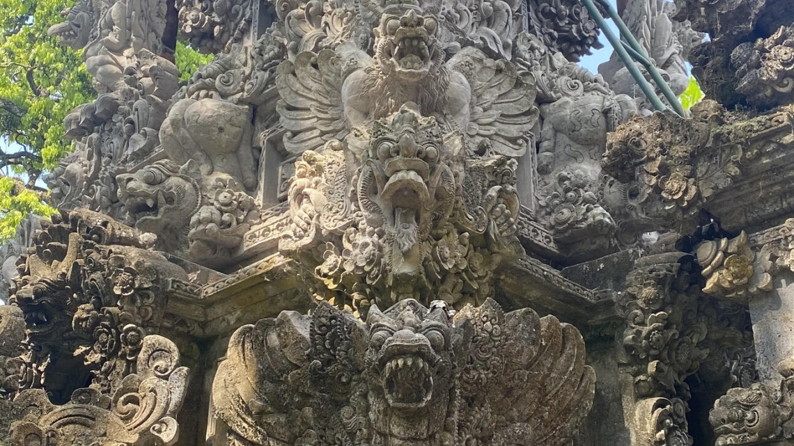 Bali, majestueuse et secrète