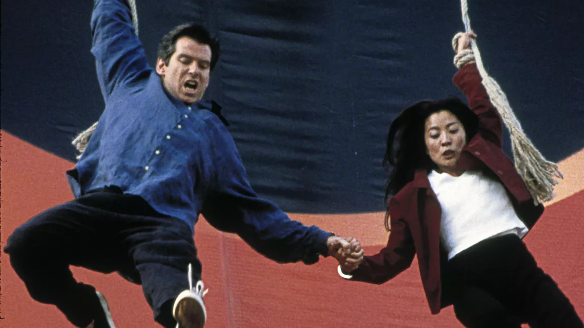 DEMAIN NE MEURT JAMAIS