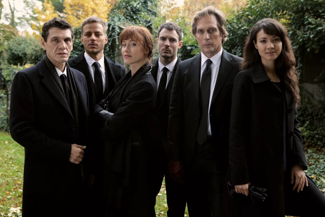 CROSSING LINES Les personnages de la série