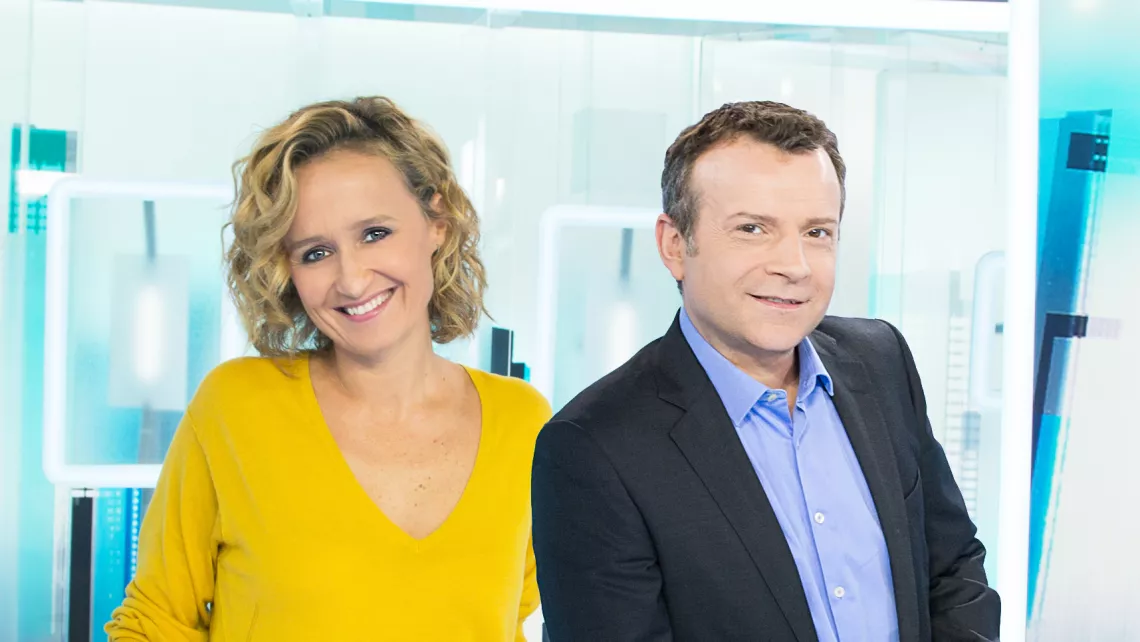 © Delphine Ghosarossian / FTV / Sipa Caroline Roux et Axel de Tarlé