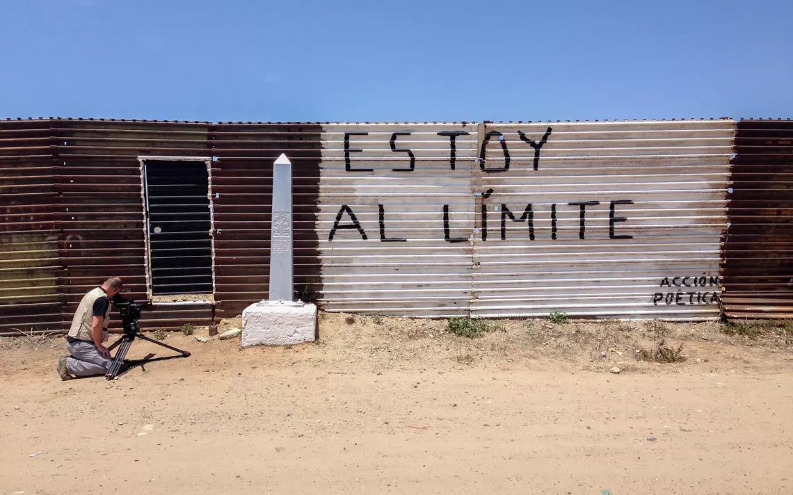 Walls Walls