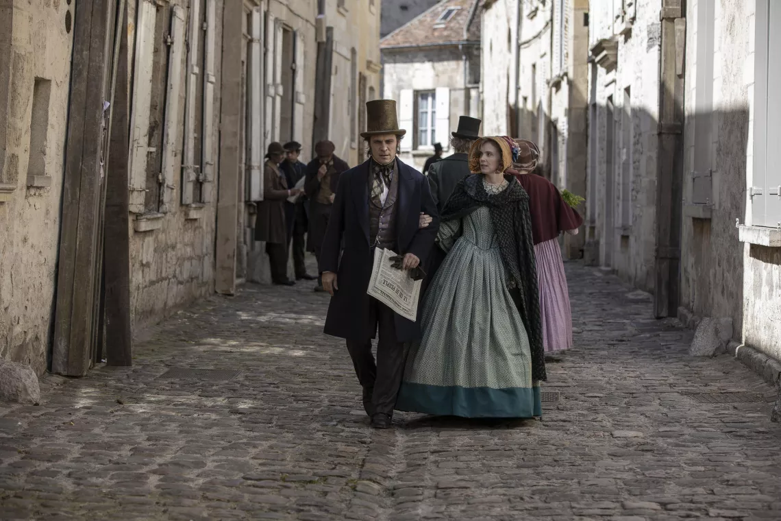 © Denis Manin / Quad Télévision / Point du jour / FTV VICTOR HUGO, ENNEMI D'ETAT