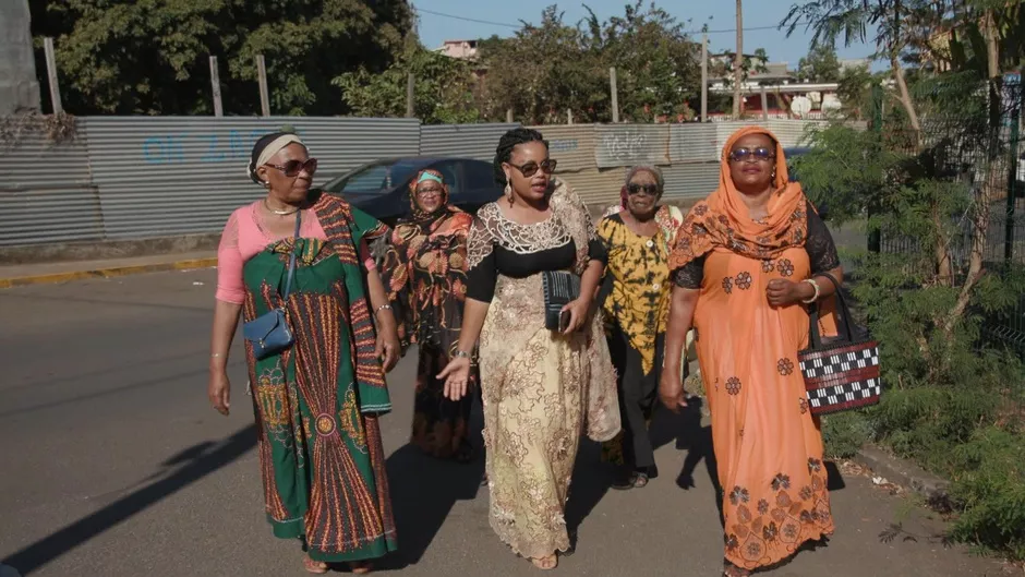SORODAS, LES FEMMES DE MAYOTTE SORODAS, LES FEMMES DE MAYOTTE