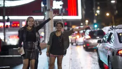 ABC TV REDFERN, COMBAT DE FEMME