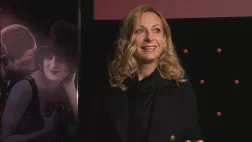 La cantatrice Natalie Dessay raconte son baiser le plus difficile sur scène : celui qu'elle a dû échanger avec son chanteur de mari. © Schuch Productions La cantatrice Natalie Dessay raconte son baiser le plus difficile sur scène : celui qu'elle a dû échanger avec son chanteur de mari.