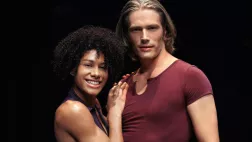 Le film Fais danser la poussière a reçu le Prix du public au Festival international du film de télévision de Luchon en 2010. Le film Fais danser la poussière a reçu le Prix du public au Festival international du film de télévision de Luchon en 2010.