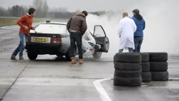 © BBC Worldwide France TOP GEAR France - Saison 1