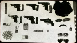 © Compagnie des Phares et Balises LES GANGSTERS ET LA REPUBLIQUE