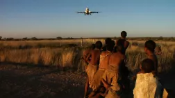 © Autlook Filmsales DES BUSHMEN EN EUROPE