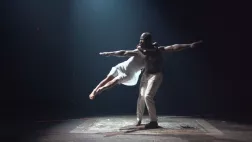 DANS LES PAS DE MANDELA DANS LES PAS DE MANDELA