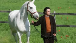 DANSE AVEC LUI DANSE AVEC LUI
