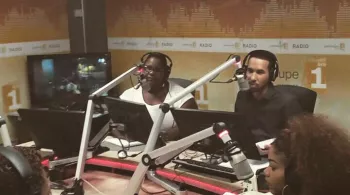 l'équipe de "Derrière le micro" @guadeloupe 1ère