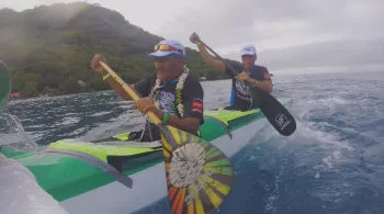 VA'A DANS LES VEINES