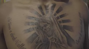 SANTA MUERTE, LA VIERGE DES EXCLUS