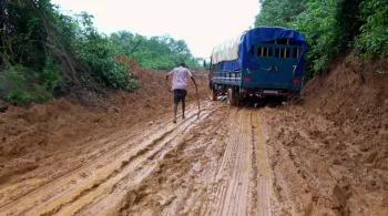 LES ROUTES DE L'IMPOSSIBLE