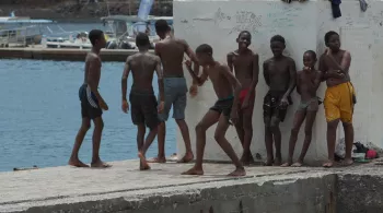 KAZ MAYOTTE, L'ENFANCE EN DANGER