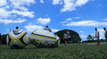 DES ILES ET DES JOUEURS