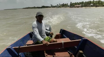 TROIS NUANCES DE BLEU : GUYANE, l'AVENTURE OCEANE