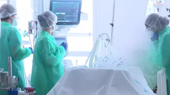 Service de réanimation dans un hôpital de Metz © France 2